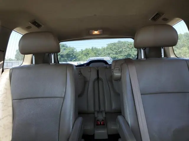 2011 TOYOTA HIGHLANDER LIMITED