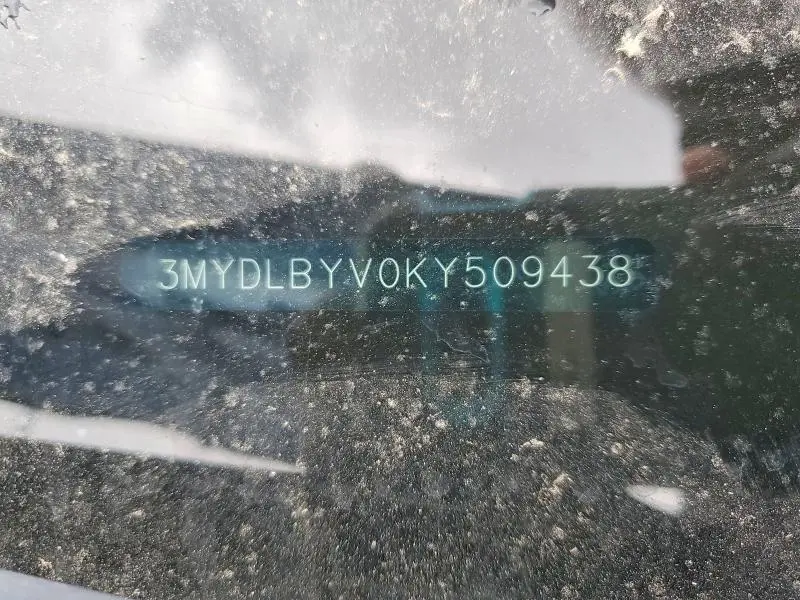 2019 TOYOTA YARIS LE  