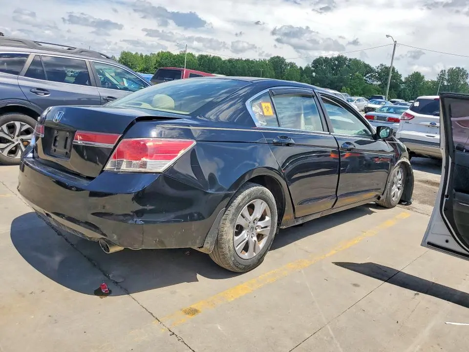 2012 HONDA ACCORD LXP  
