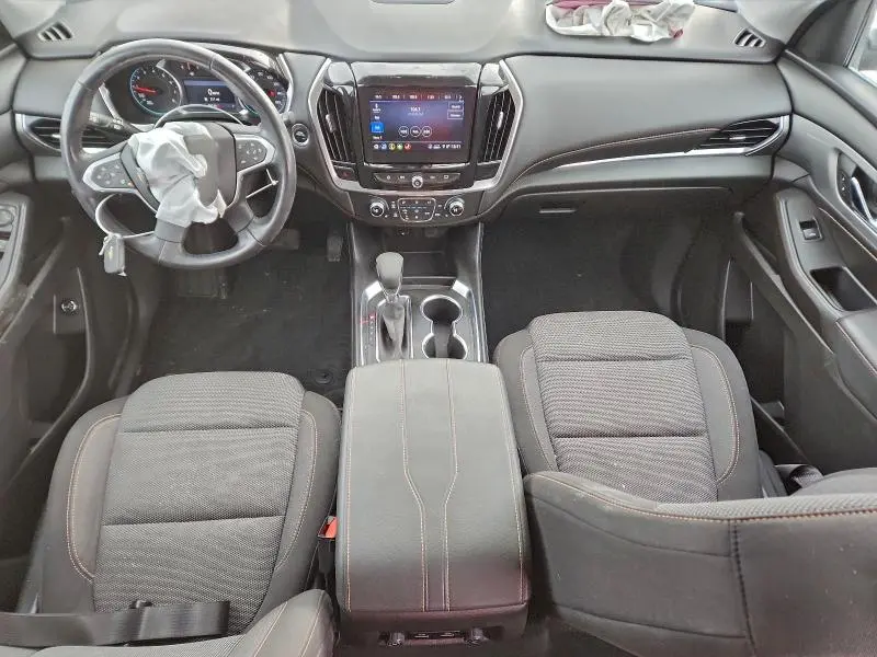 2021 CHEVROLET TRAVERSE LT  