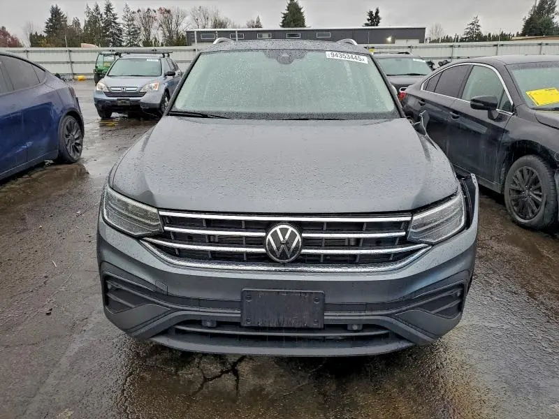 2024 VOLKSWAGEN TIGUAN SE  