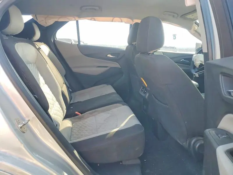 2018 CHEVROLET EQUINOX LS  
