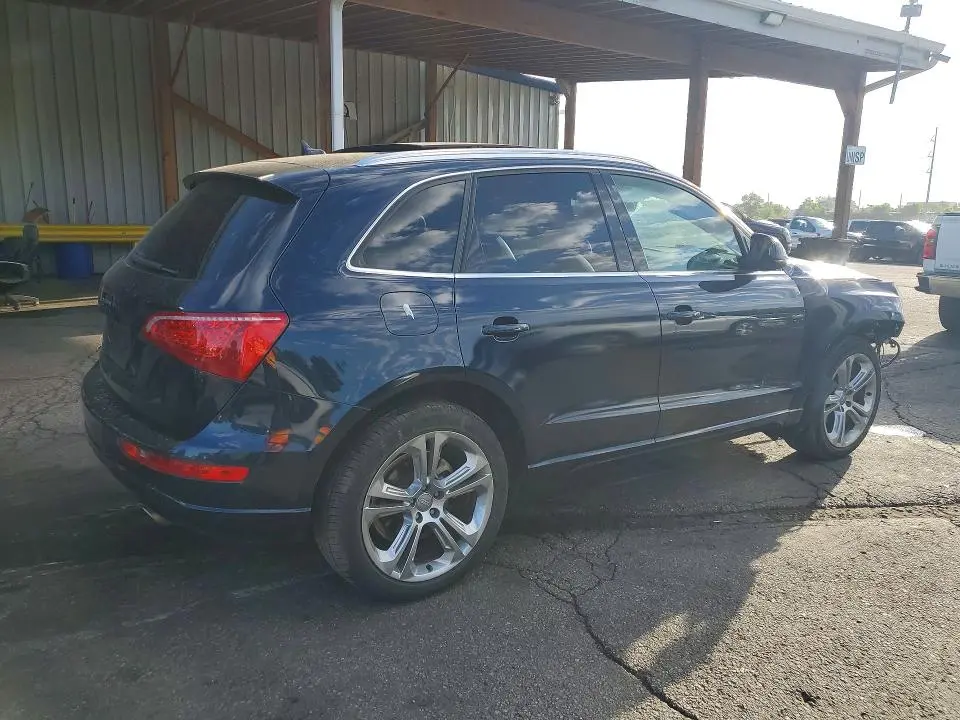 2010 AUDI Q5 PREMIUM PLUS  