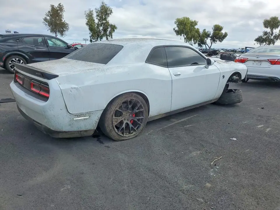 2016 DODGE CHALLENGER SRT HELLCAT  