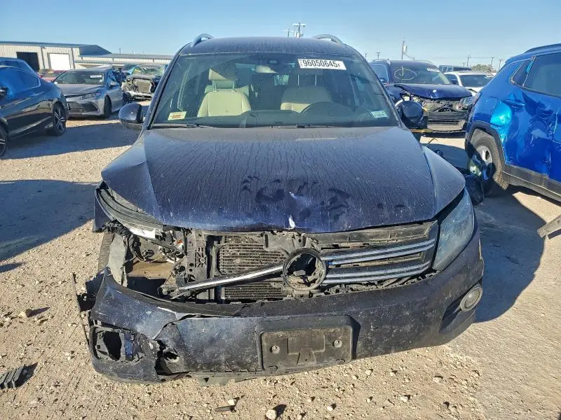 2016 VOLKSWAGEN TIGUAN S  