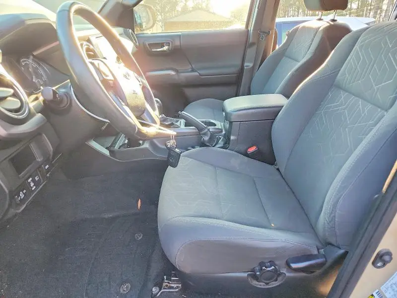2018 TOYOTA TACOMA DOUBLE CAB  