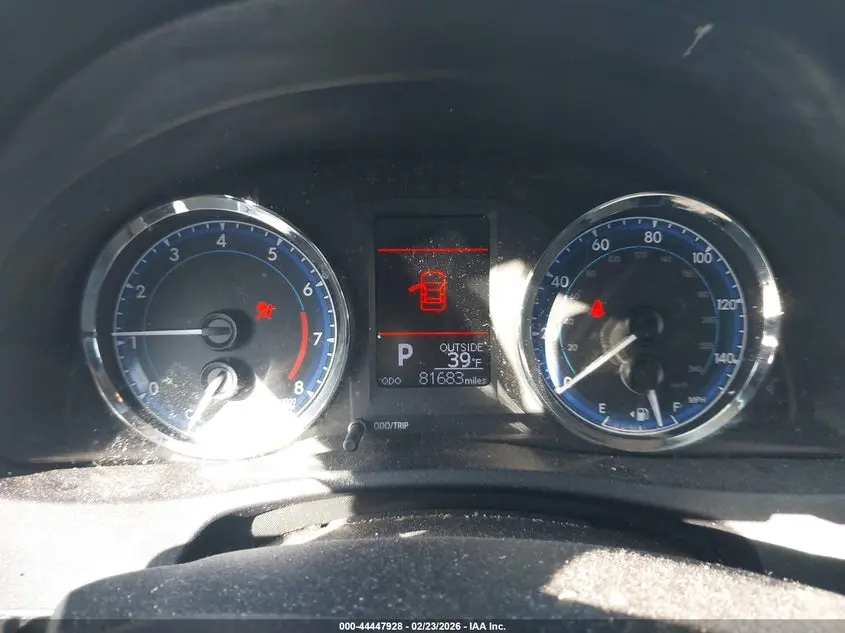 2019 TOYOTA COROLLA LE