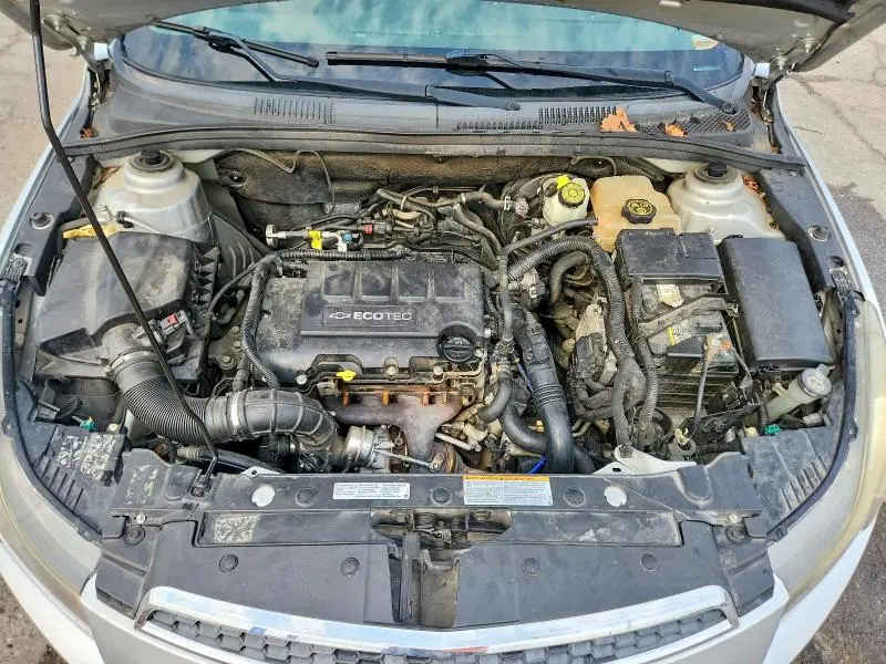 2013 CHEVROLET CRUZE LT  