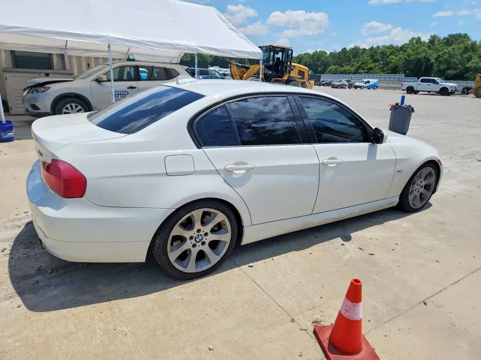 2011 BMW 335 I  