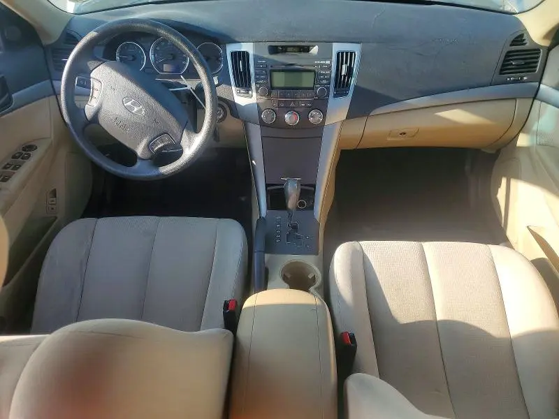 2010 HYUNDAI SONATA GLS  
