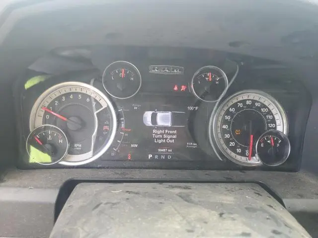 2017 RAM 1500 SLT