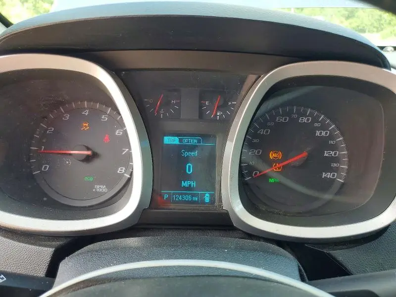 2017 CHEVROLET EQUINOX LT  
