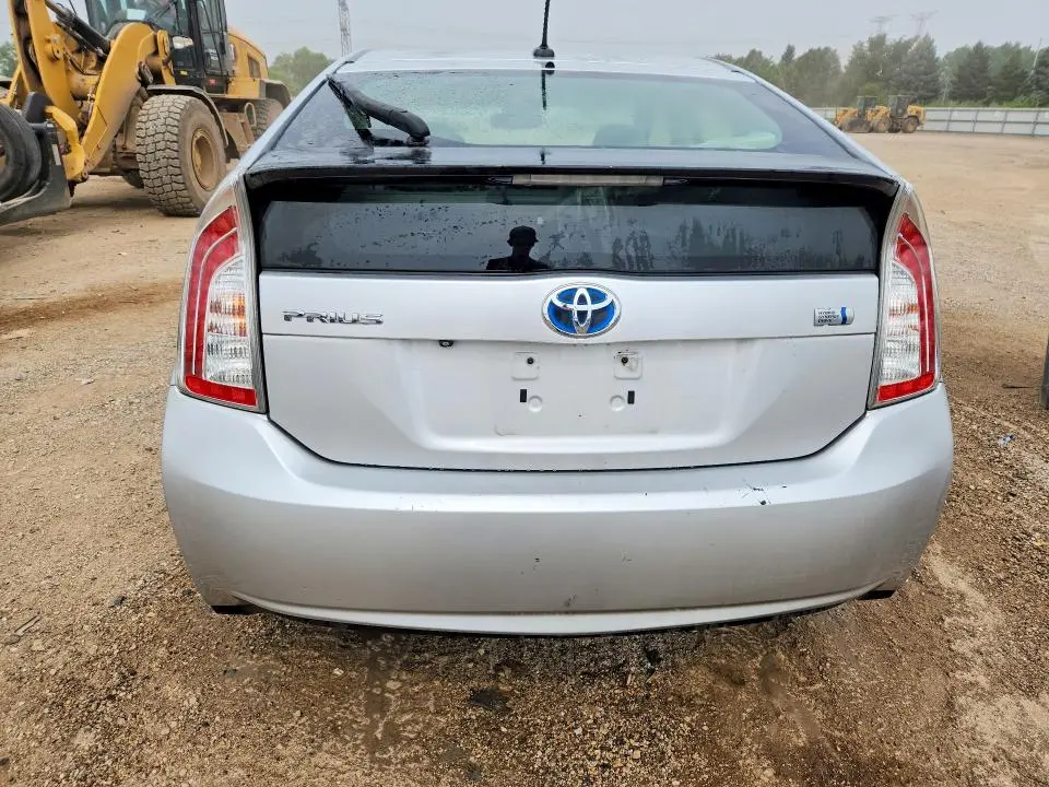 2015 TOYOTA PRIUS FOUR  