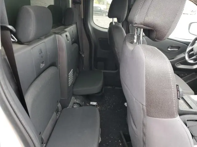 2024 NISSAN FRONTIER S  