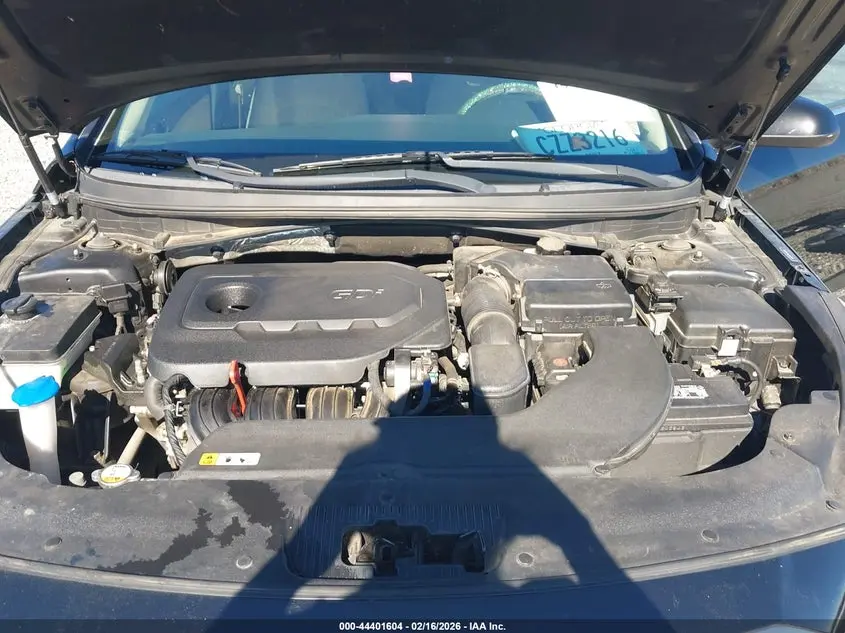 2017 HYUNDAI SONATA SE