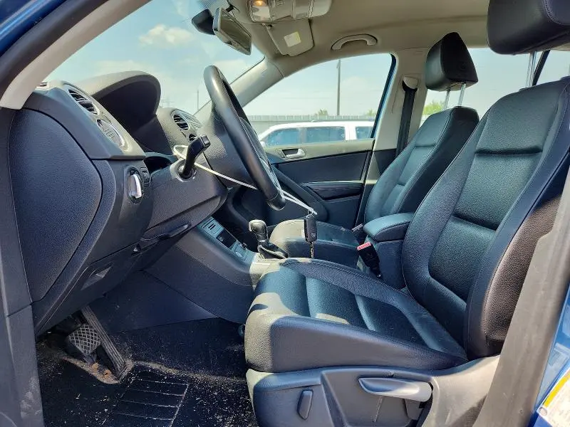 2017 VOLKSWAGEN TIGUAN S  