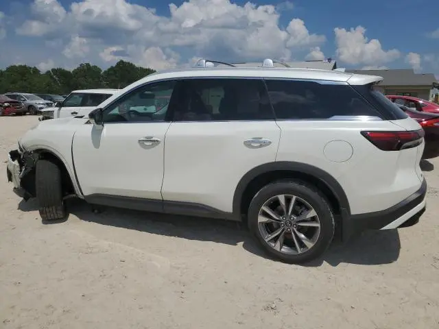 2024 INFINITI QX60 LUXE  