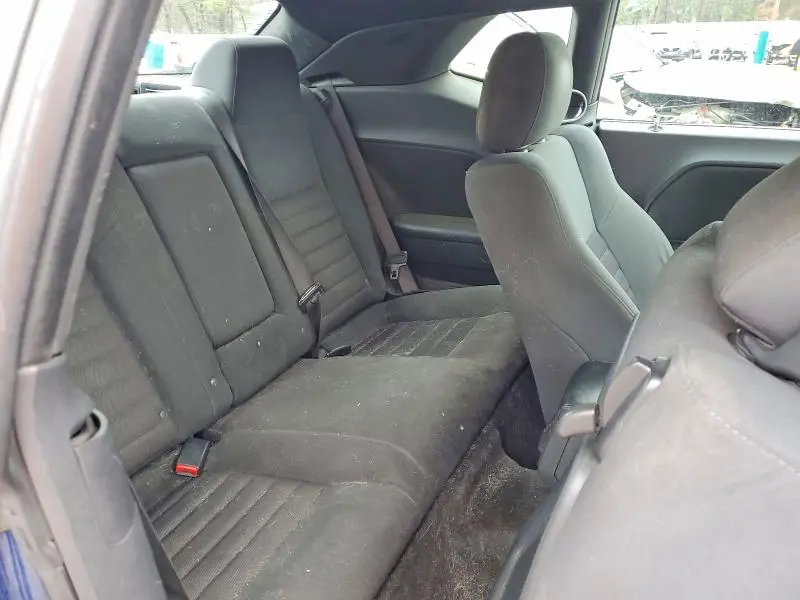 2010 DODGE CHALLENGER SE  