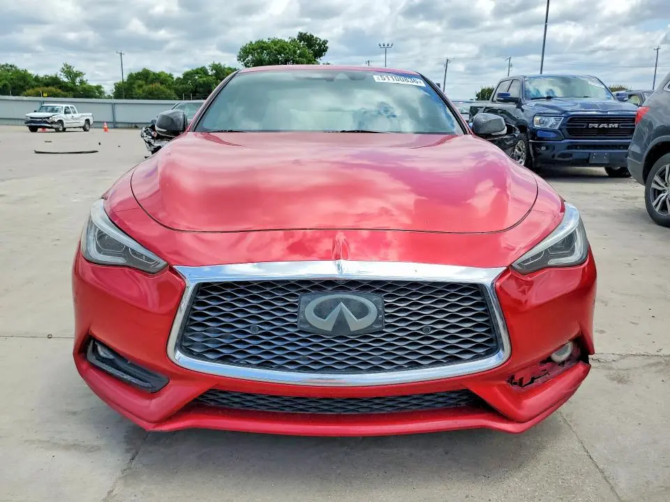 2017 INFINITI Q60 RED SPORT 400  