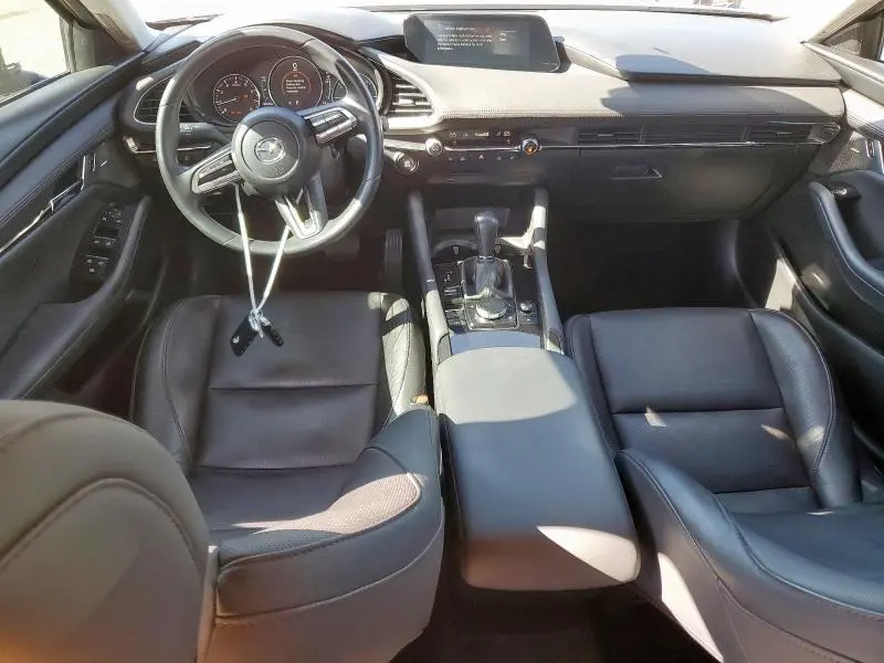 2020 MAZDA 3 PREMIUM  