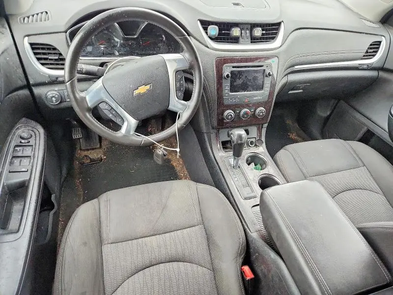 2017 CHEVROLET TRAVERSE LT  