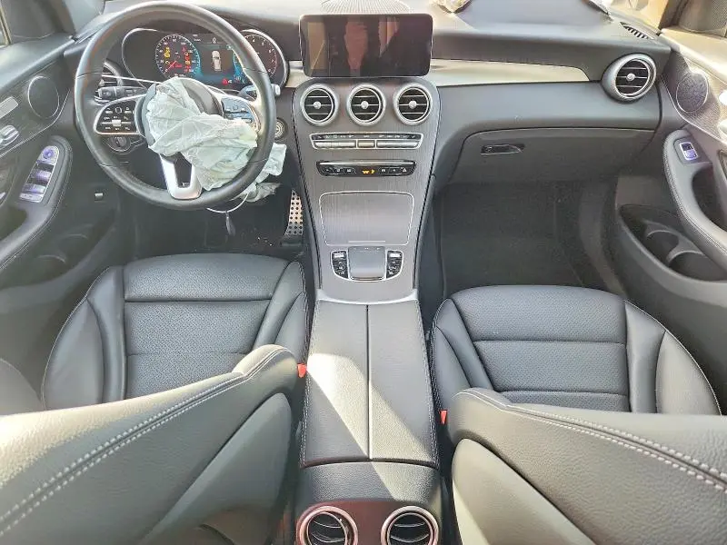 2022 MERCEDES-BENZ GLC 300 4MATIC  