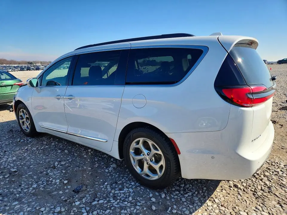 2022 CHRYSLER PACIFICA LIMITED  