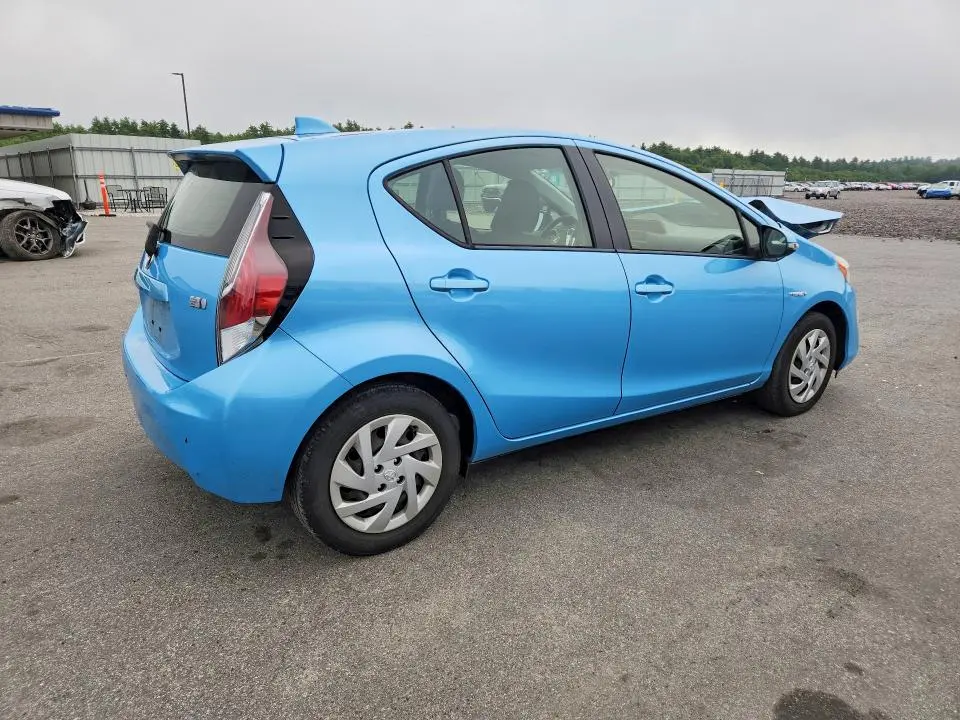 2015 TOYOTA PRIUS C TWO  