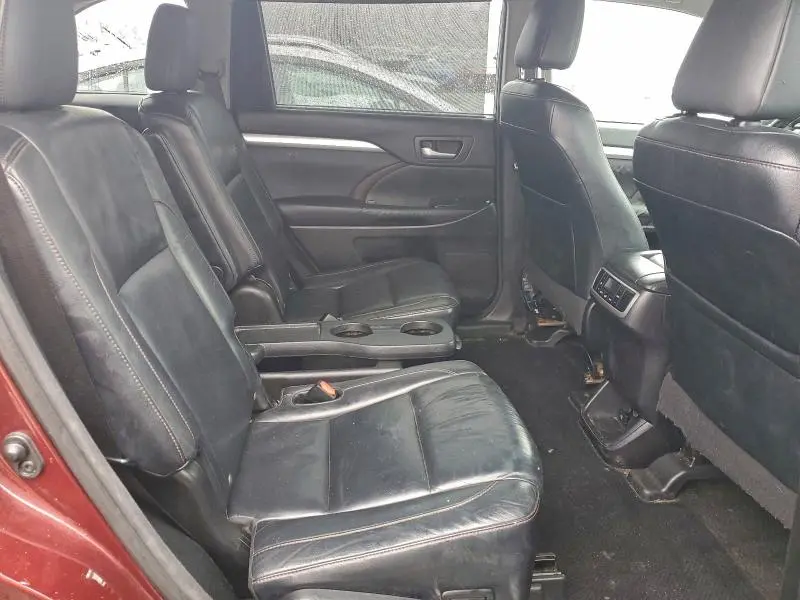 2014 TOYOTA HIGHLANDER XLE  