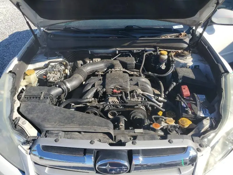 2013 SUBARU OUTBACK 3.6R LIMITED  
