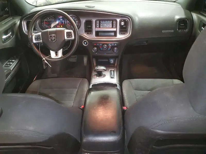 2014 DODGE CHARGER SE  