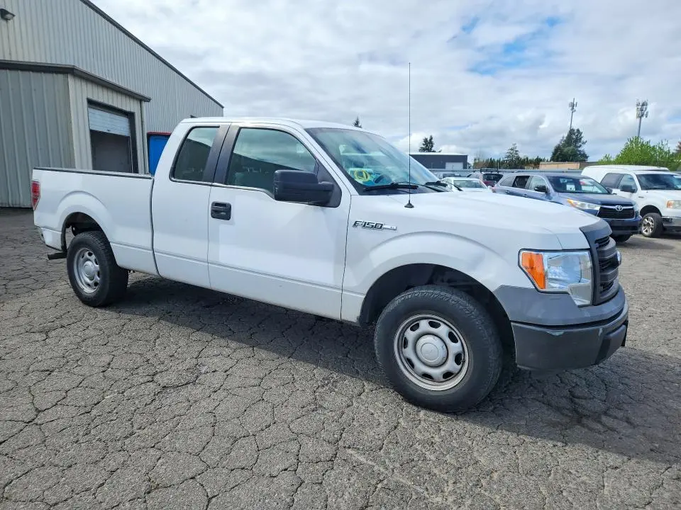 2013 FORD F150 SUPER CAB  