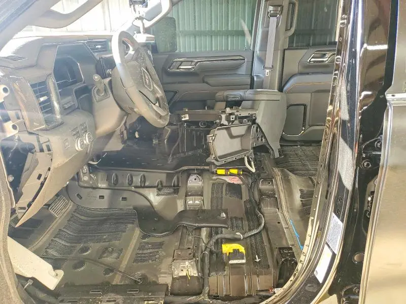 2025 GMC SIERRA K2500 AT4  
