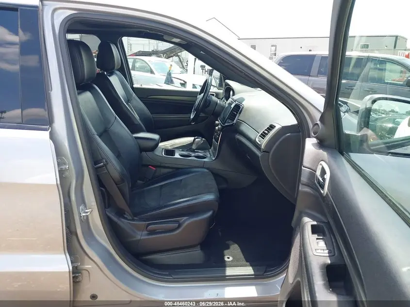 2021 JEEP GRAND CHEROKEE LAREDO X 4X4