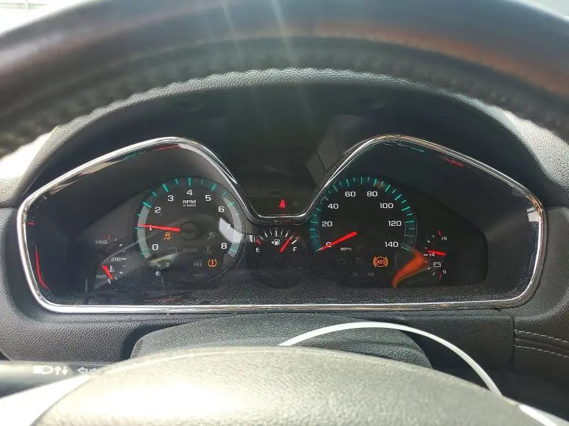 2015 CHEVROLET TRAVERSE LT  