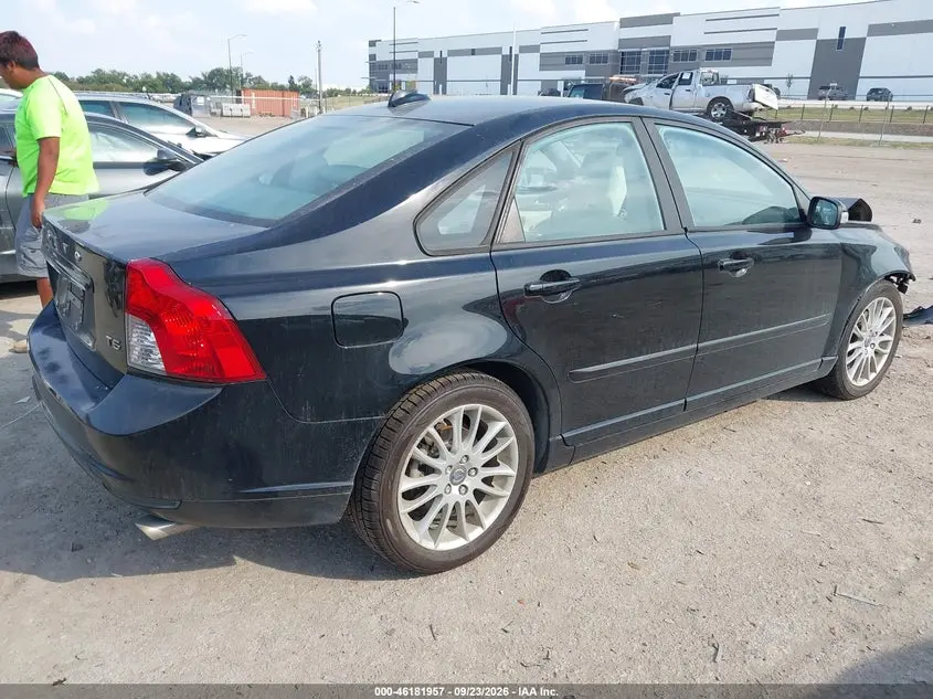 2011 VOLVO S40 T5