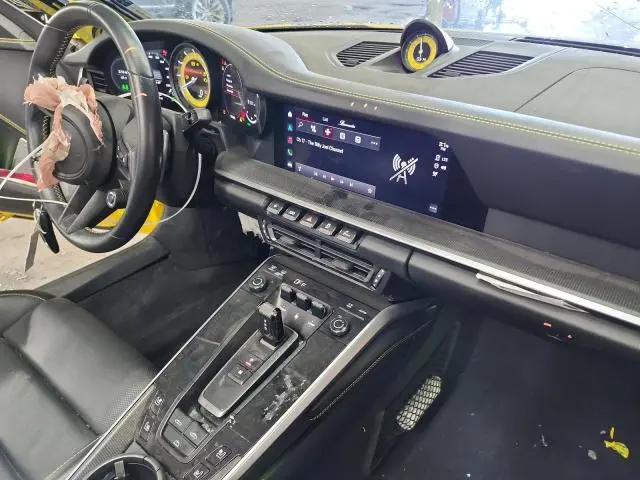 2022 PORSCHE 911 TURBO