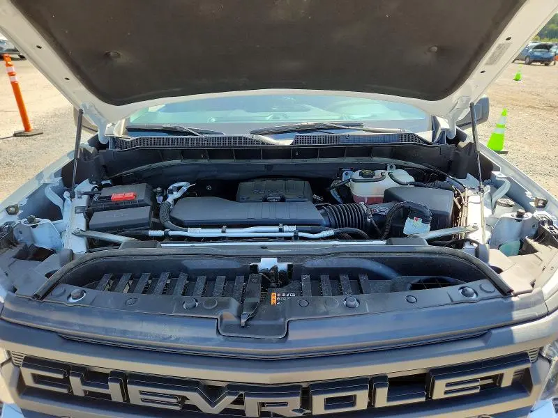2024 CHEVROLET SILVERADO K1500 CUSTOM  