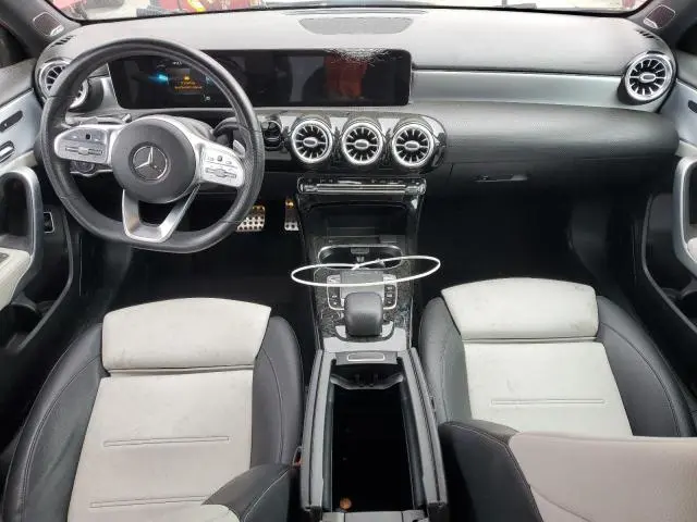 2019 MERCEDES-BENZ A 220  
