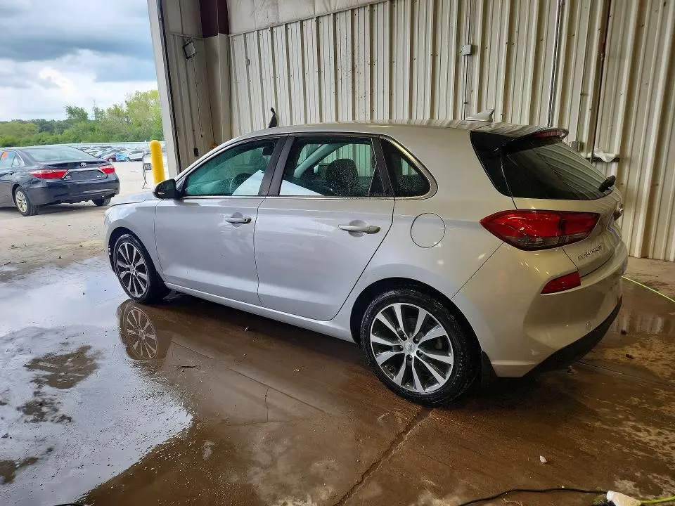 2018 HYUNDAI ELANTRA GT BASE  