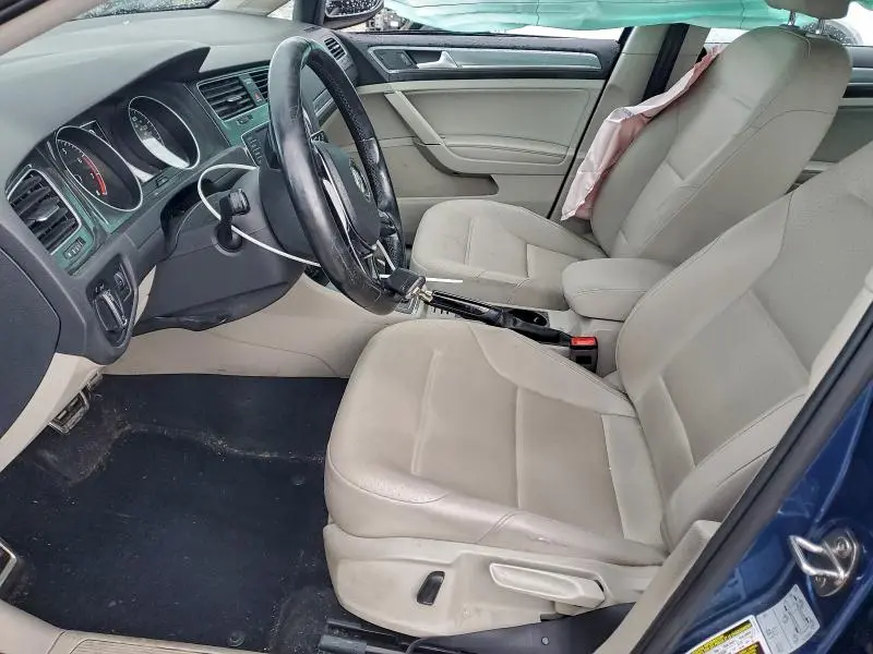 2017 VOLKSWAGEN GOLF ALLTRACK S  