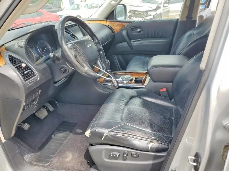 2011 INFINITI QX56 BASE  