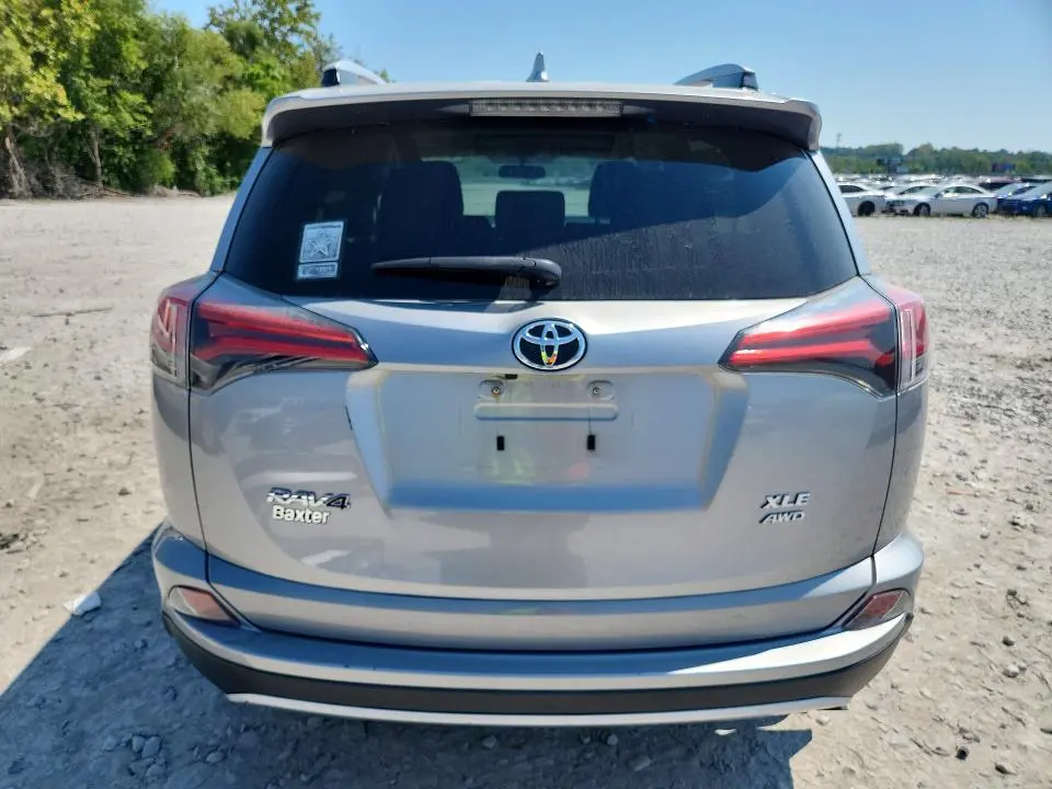 2016 TOYOTA RAV4 XLE  