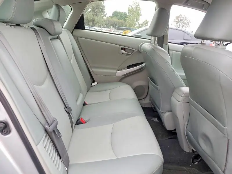 2013 TOYOTA PRIUS FOUR  