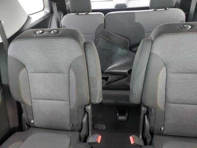 2021 CHEVROLET TRAVERSE LT  