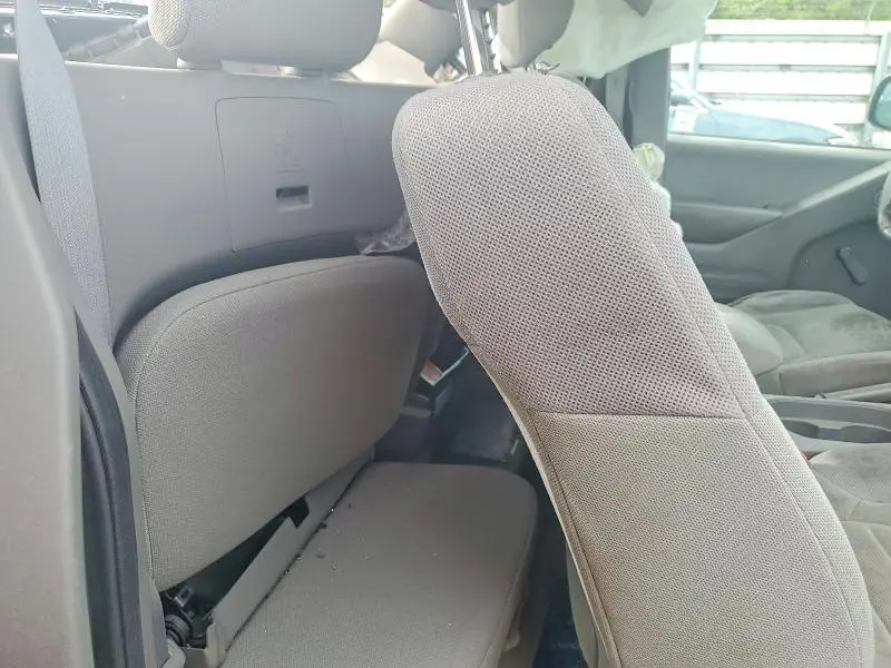 2016 NISSAN FRONTIER S  
