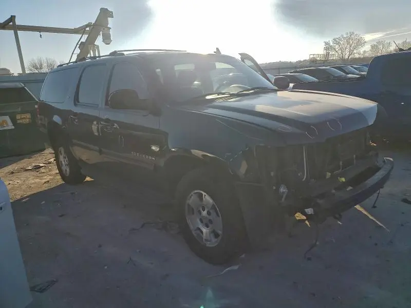 2013 CHEVROLET SUBURBAN K1500 LT  