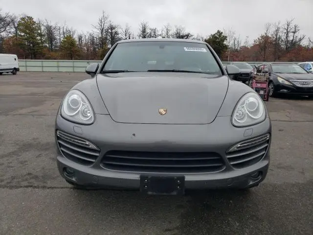 2014 PORSCHE CAYENNE   