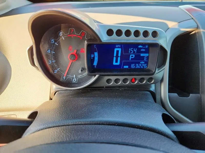 2013 CHEVROLET SONIC LT  