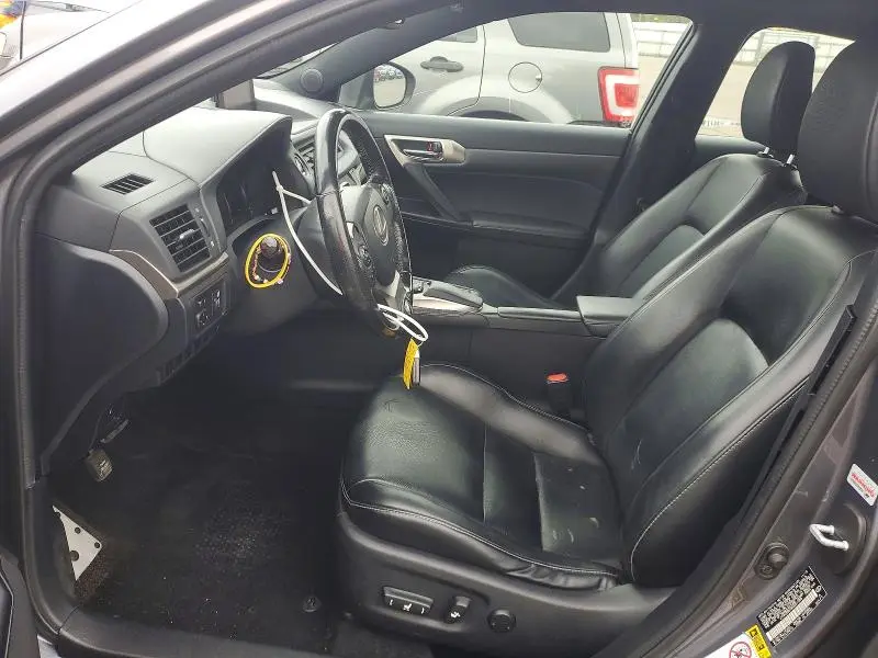 2016 LEXUS CT 200  